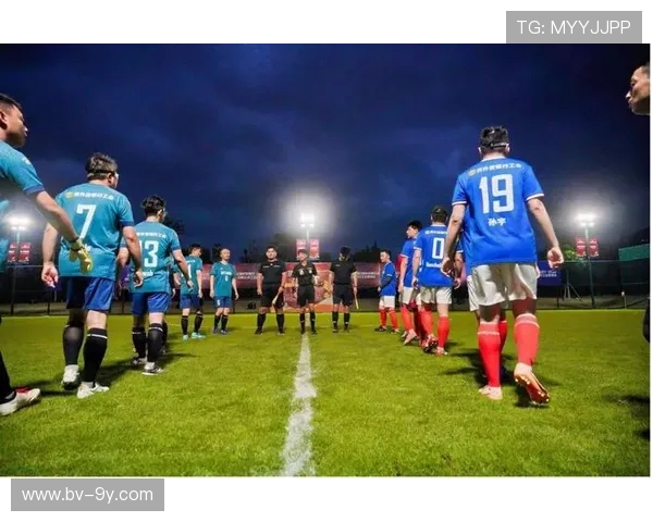 今日足球魅力：全球赛场上的激情对决与文化融合展现